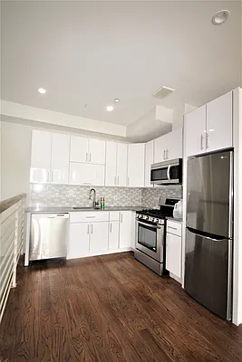 Rented by Rental Solutions Inc | media 14