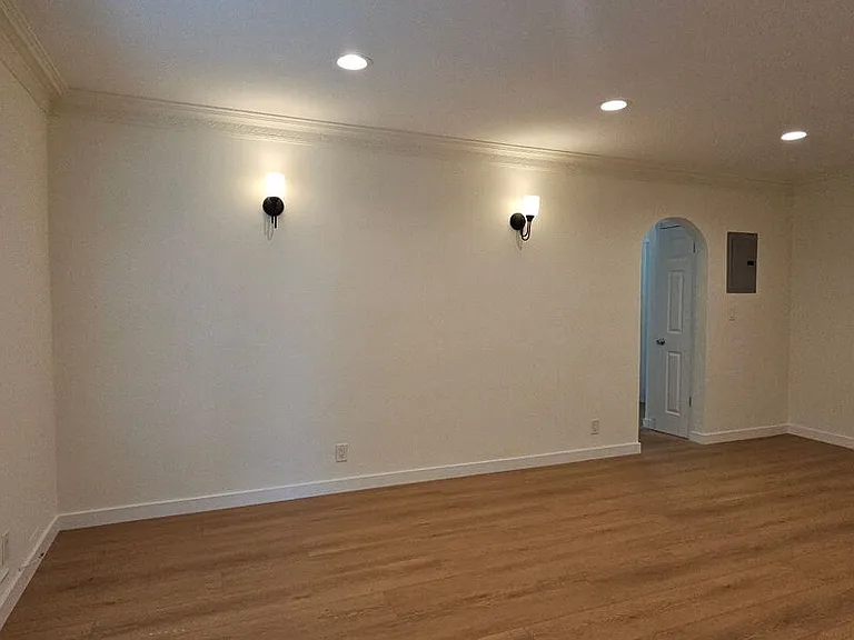 451 S Doheny Dr #451 — Photo 5