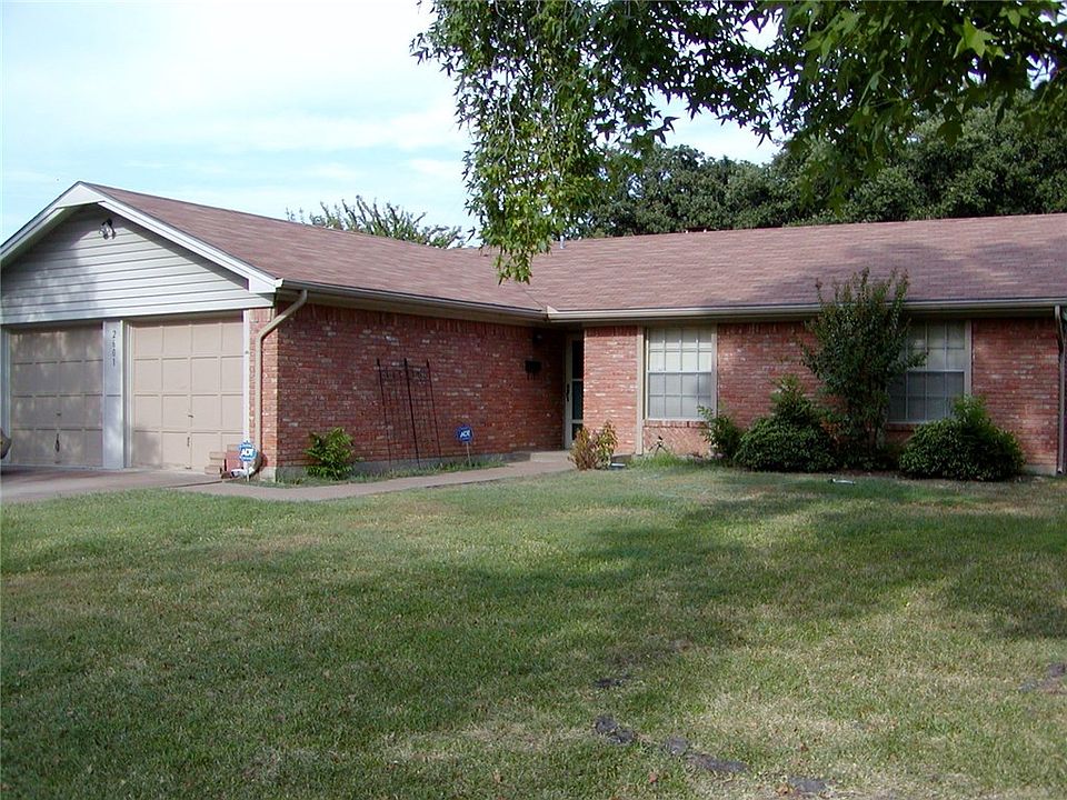 Curb appeal of 2601 Pollard Street