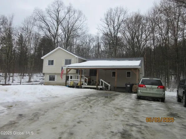 126 Honey Hill Lane, Granville, NY 12832