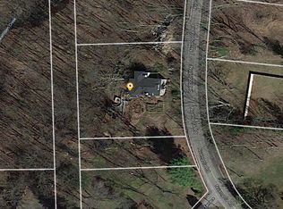 2260 Nuangola Rd, Mountain Top, PA 18707