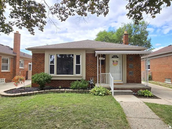 7190 Buckingham Ave, Allen Park, MI 48101
