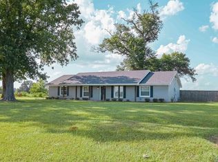 6123 Country Club Rd E, Longview, TX 75602