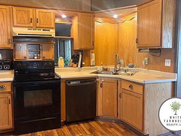 4th image of 503 Nebraska St