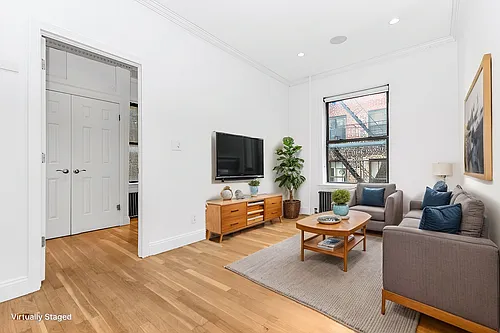102 Christopher St #4G Photo 1