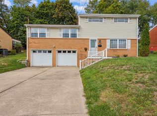 716 Cottonwood Dr, Monroeville, PA