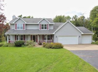 4592 Cooperstown Rd, Denmark, WI 54208