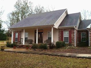 1201 Misty Ln, Terry, MS 39170