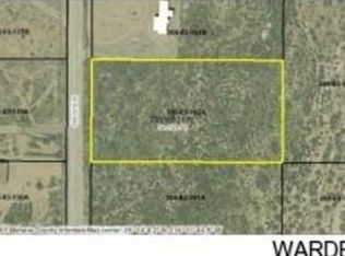 3704 N Ajo Rd, Golden Valley, AZ 86413