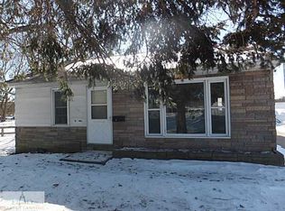 534 E Jolly Rd, Lansing, MI 48910