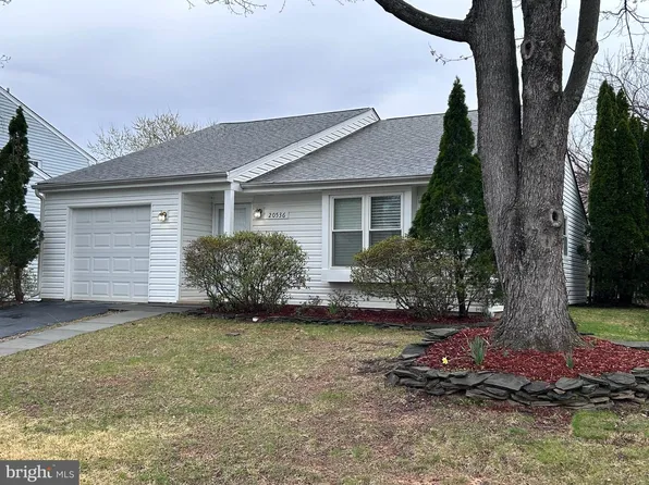 20536 Neerwinder St, Germantown, MD 20874
