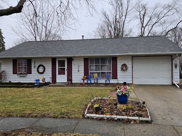 (undisclosed Address), Champaign, IL 61821