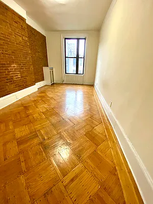 Rented by Oxford Property Group | media 9