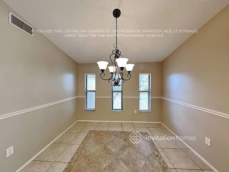 2297 Cork Oak St E — Photo 10