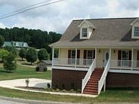 1st image of 200 Kenwood Ct