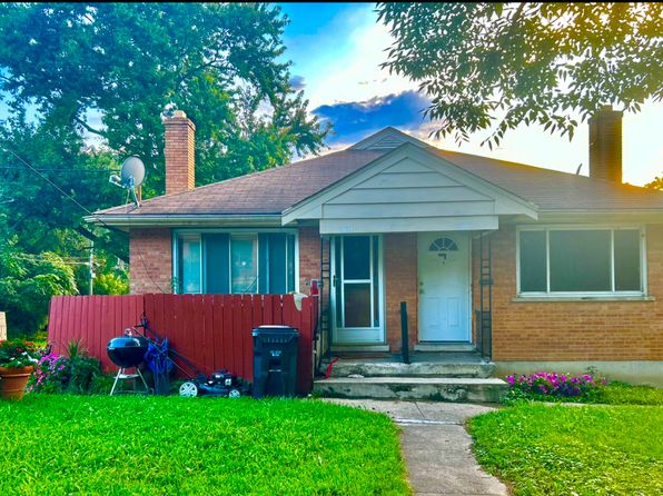 2217 Selim Ave #2