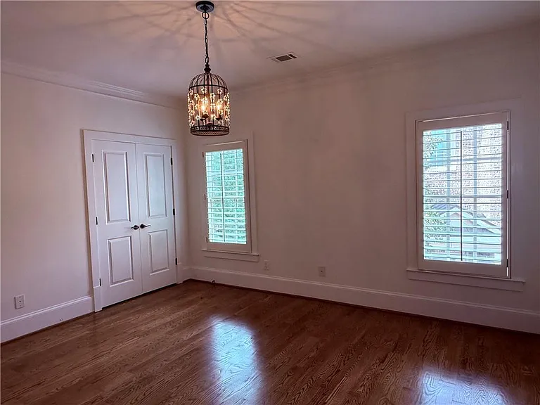 2617 Canterbury Trl NE — Photo 23