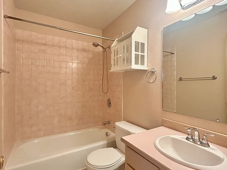 2617 Firland St SW — Photo 19