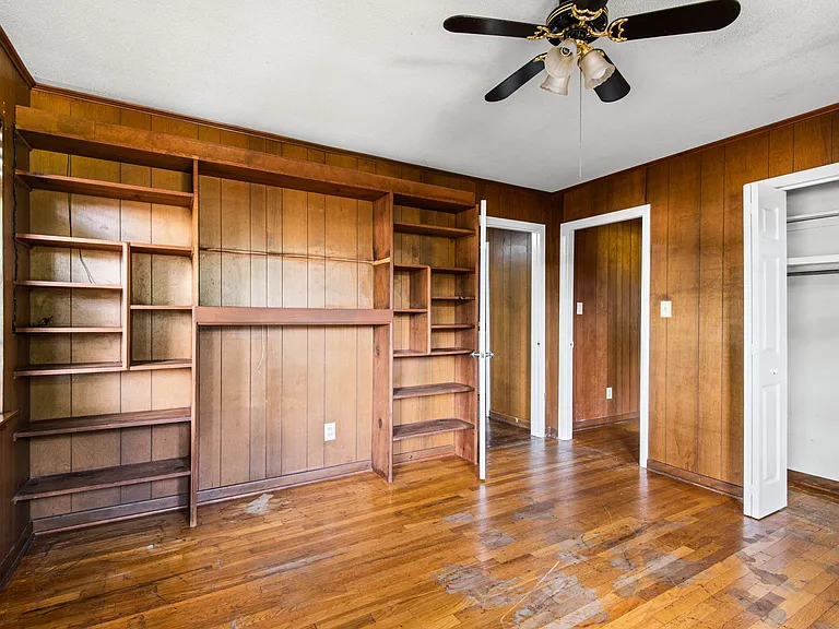 431 Benning Dr — Photo 15