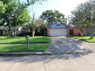 2823 Chimneystone Cir, Sugar Land, TX 77479