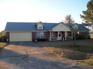 23471 Wilson Dr, Loxley, AL 36551
