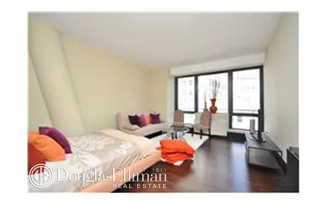 Sold by Douglas Elliman | media 9