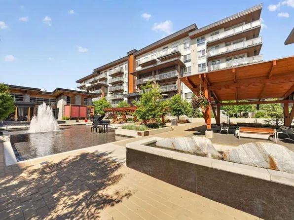 11 E Mahogany Cir SE #614, Calgary, AB T3M 2Z3