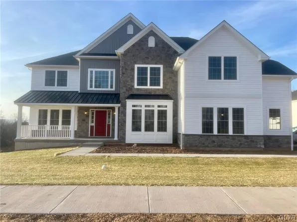 2535 Stonewall Dr #69, Upper Saucon Township, PA 18034