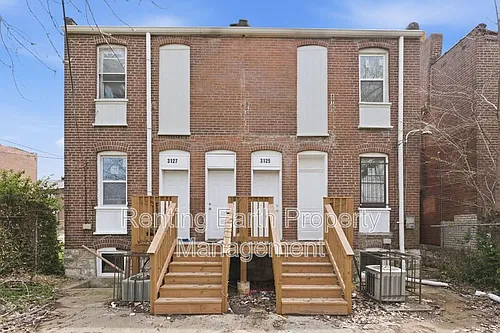 3127 Clay Ave Photo 1