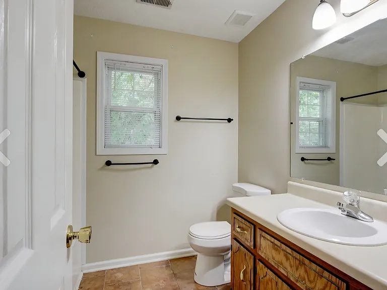 2676 Elkmont Dr — Photo 15