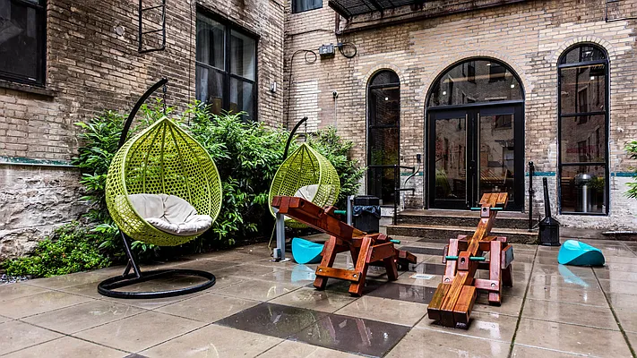 Rented by Nooklyn NYC LLC | media 10