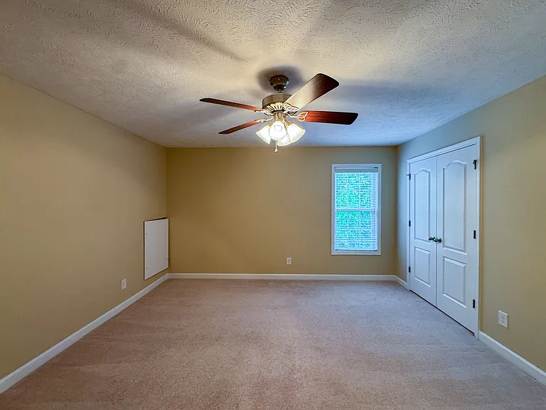 14 Buckman Dr — Photo 23