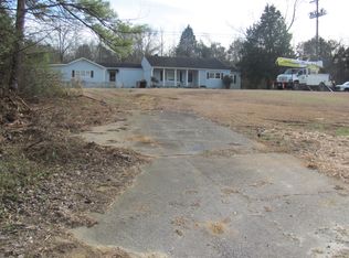 4105 Fairburn Rd, Douglasville, GA 30135