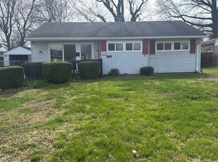 4820 Bluebird Ave, Lynnview, KY 40213