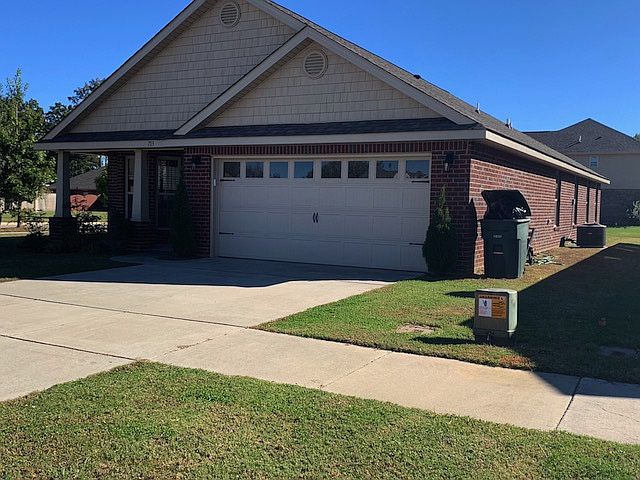 1st image of 713 Oak Cove Ln NW