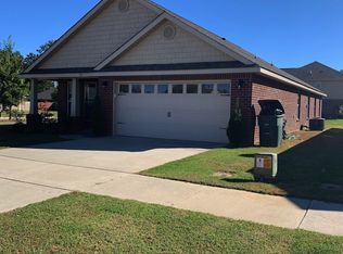 713 Oak Cove Ln NW, Madison, AL 35757