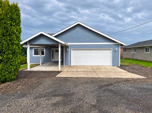 1015 Bob Helmick Ln