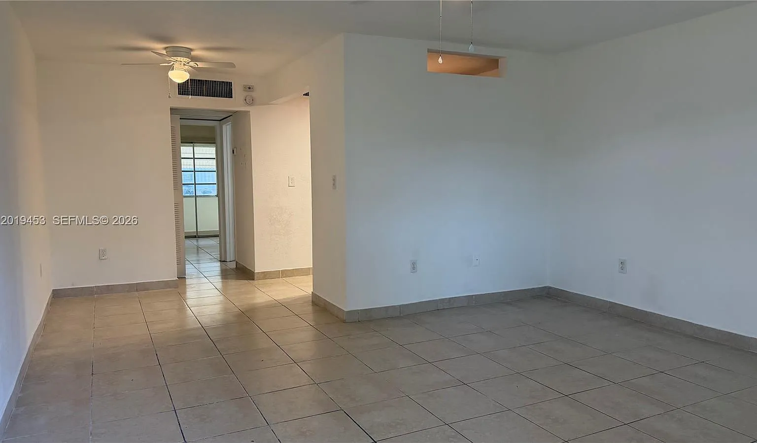 Ro-Mont South Green Condo — Photo 4