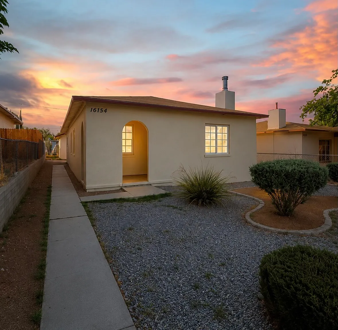 3 bed, $2,300 — Photo 1