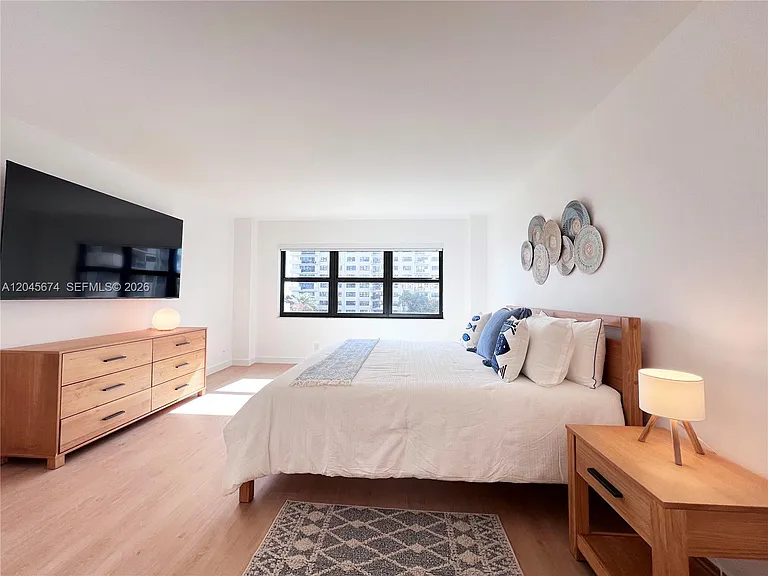 5100 N Ocean Blvd #503 — Photo 28