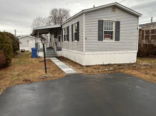 18 Broadway N, Westbrook, CT 06498