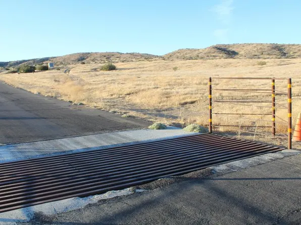 1 Santa Barbara, New Cuyama, CA 93254