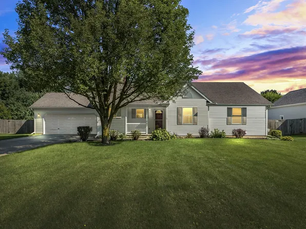 8405 Hemel Ln, Richland, MI 49083