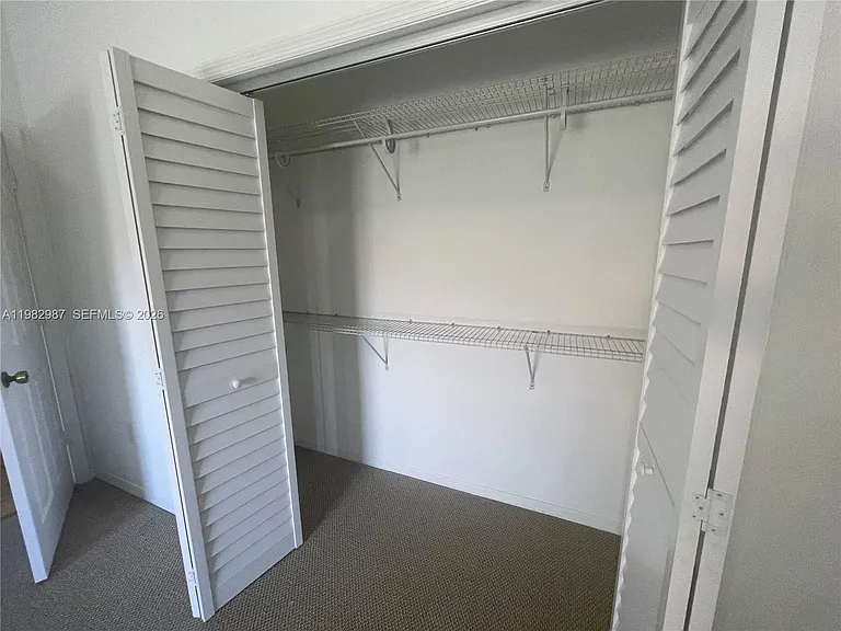 3421 SW 25th St #1 — Photo 32
