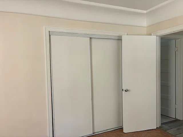5221 Longfellow St #5221 — Photo 7