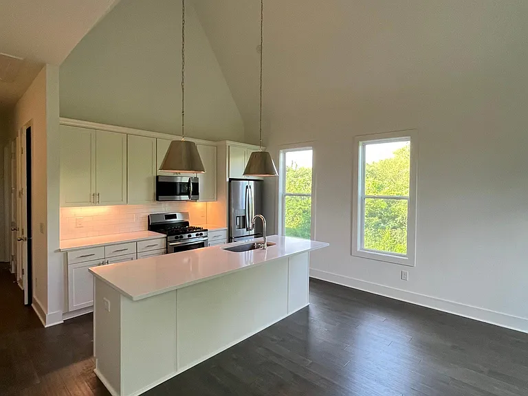 700 James Ave #37 — Photo 1