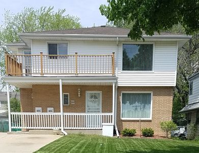 4036 W Green Tree Rd, Milwaukee, WI, 53209