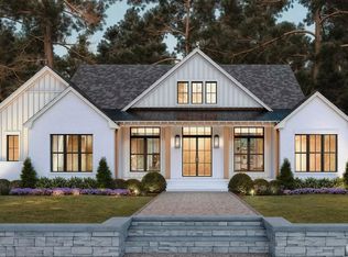 7077 Ridge Ln NE, Bainbridge Island, WA 98110