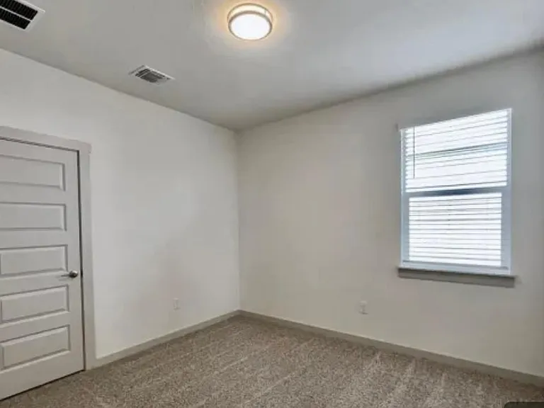 10801 Meris Ln — Photo 24