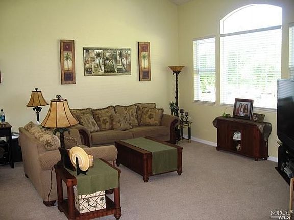 4th image of 2029 Cliffwood Dr